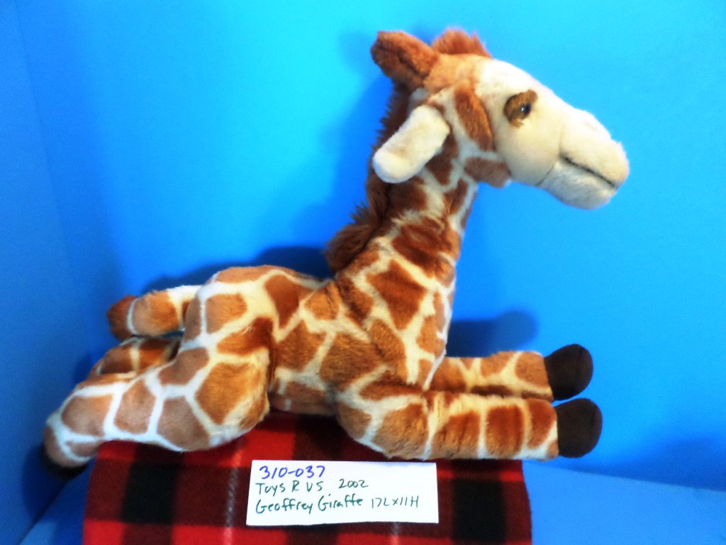 Toys r us outlet giraffe stuffed animal