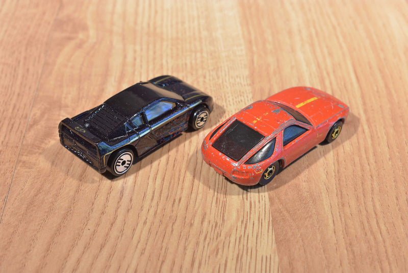 Mattel Hot Wheels 5 Cars Ferrari Porsche Camero 2 Zender Fact