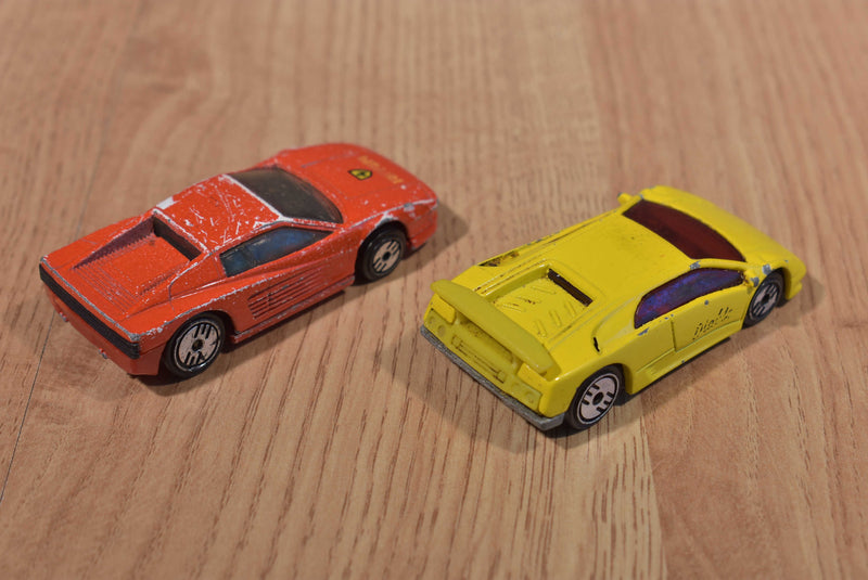 Mattel Hot Wheels 5 Cars 2 Ferrari's Jaguar Toyota Lamborghini
