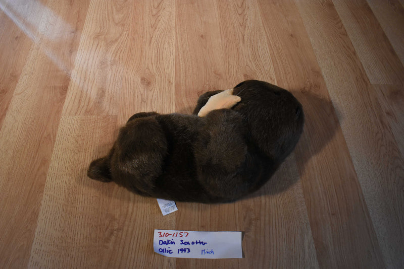 Dakin Ollie the Sea Otter With Starfish 1993 Plush