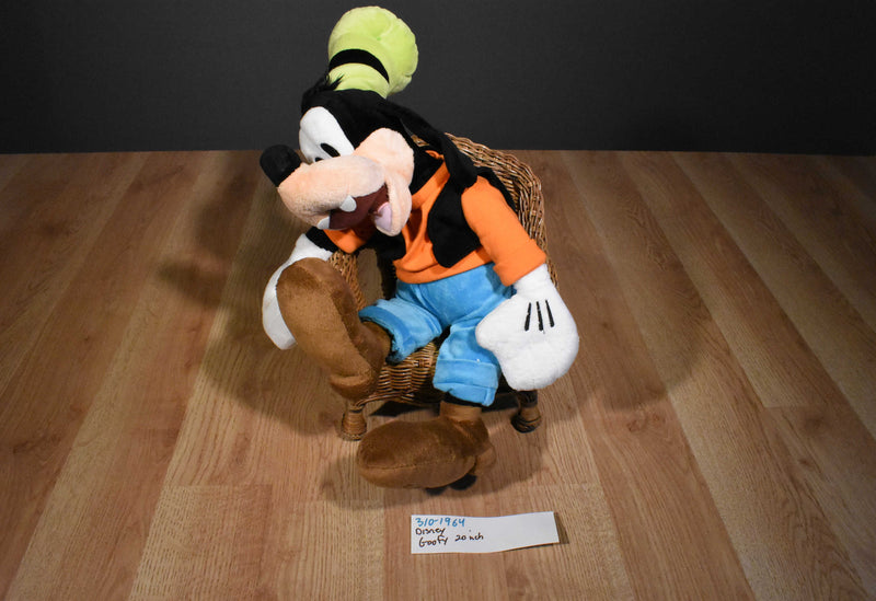 Disney Store Goofy Beanbag Plush