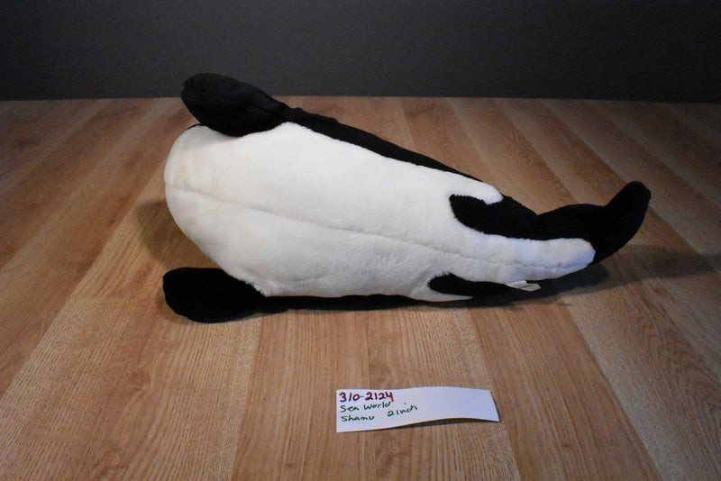 Sea World Killer Whale Orca Shamu Plush