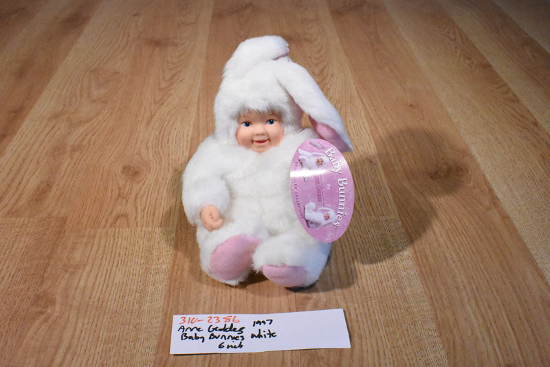 Anne Geddes Baby Bunnies White Bunny 1997 Beanbag Plush