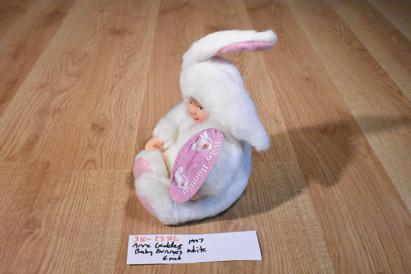 Anne Geddes Baby Bunnies White Bunny 1997 Beanbag Plush