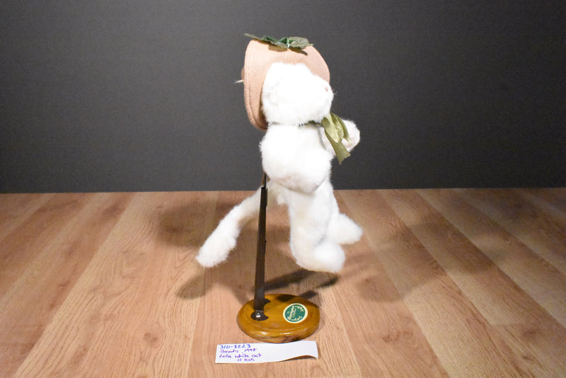 Boyd's Bears Lola Ninelives White Cat With Flower Hat 1998 Plush