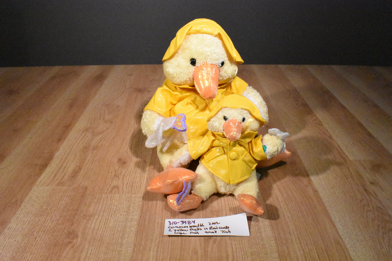 Commonwealth 2 Yellow Ducks In Yellow Raincoats 2002 Plush
