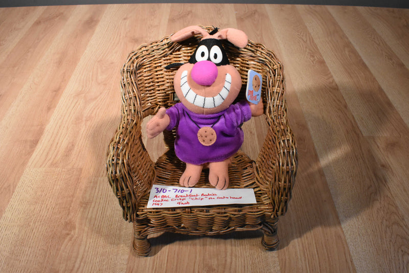 General Mills Breakfast Babies Cookie Crisp Chip the Cookie Hound 1997 Beanbag Plush