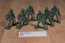 Green Plastic Army Men Soldiers Troops Military Lot of 24 Pieces