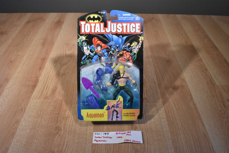 Kenner 1996 Total Justice Aquaman With Blasting Hydro Spear