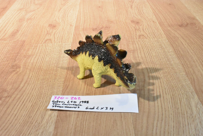 Safai Ltd.The Carnegie Stegosaurus Dinosaur Action Figure