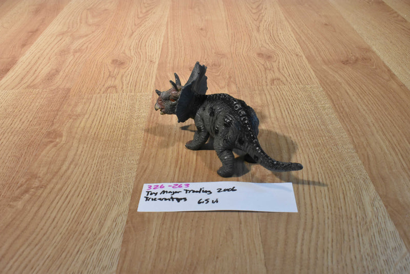 Toy Major Trading 2006 Triceratops Dinosaur Action Figure