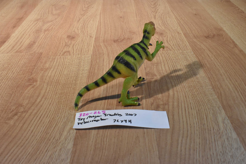 Toy Major Trading 2007 Velociraptor Dinosaur Action Figure