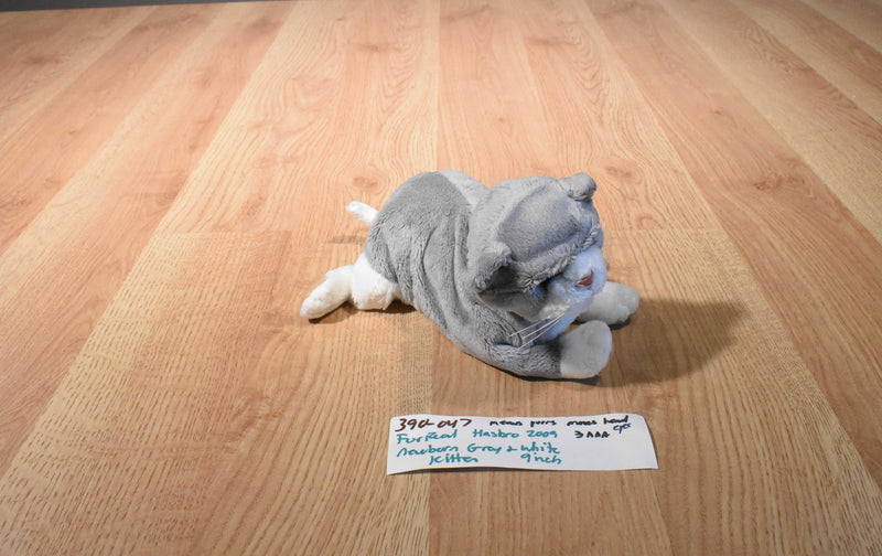 Hasbro Fur Real Newborn Grey and White Kitten 2009