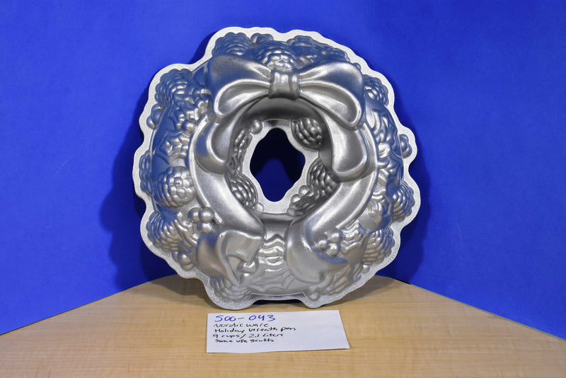 Nordic Ware Holiday Wreath With Pine Cones, Holly, Bow Silver Bundt Pan