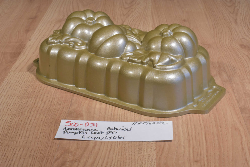 Nordic Ware Gold Botonical Pumpkin Loaf Pan