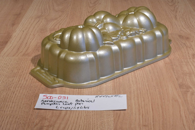 Nordic Ware Gold Botonical Pumpkin Loaf Pan