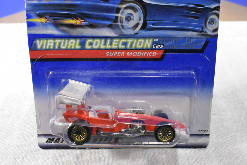 Mattel Hot Wheels 5 Cars, 3 Hot Rod Magazine and 2 Virtual Collection