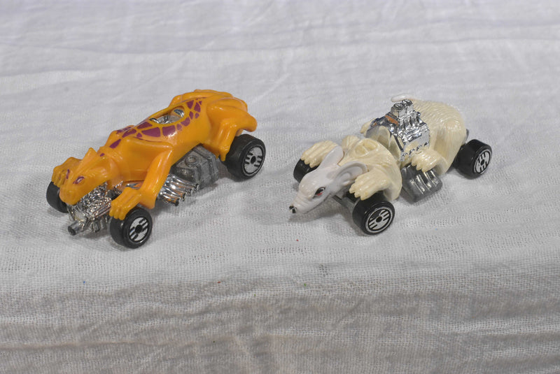 Mattel Hot Wheels Sharkruiser. White Rat, Orange Tiger, Double Demon