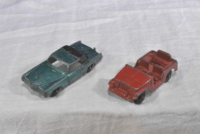 Tootsie Toy 4 Jeep Trucks, 1 Jeep, 1 Ford Ltd Car