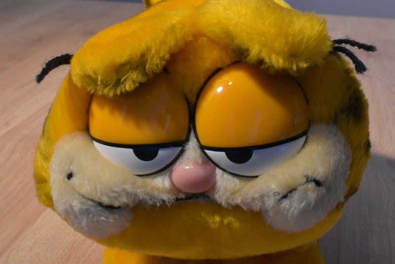 Dakin Fun Farm Garfield 1981 Plush