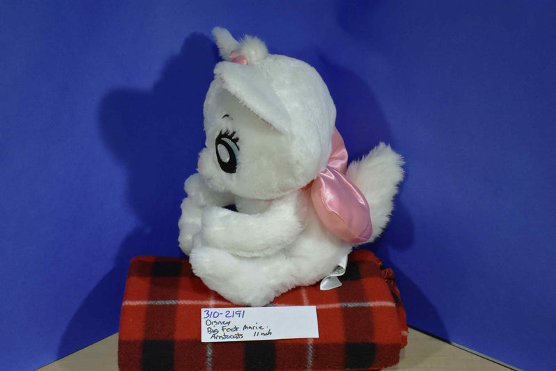 Disney Theme Parks Aristocats Big Feet Marie Plush