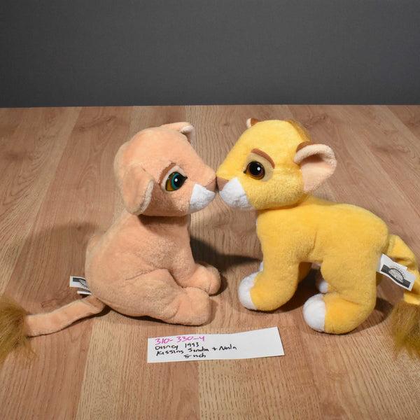 Simba and nala kissing plush discount