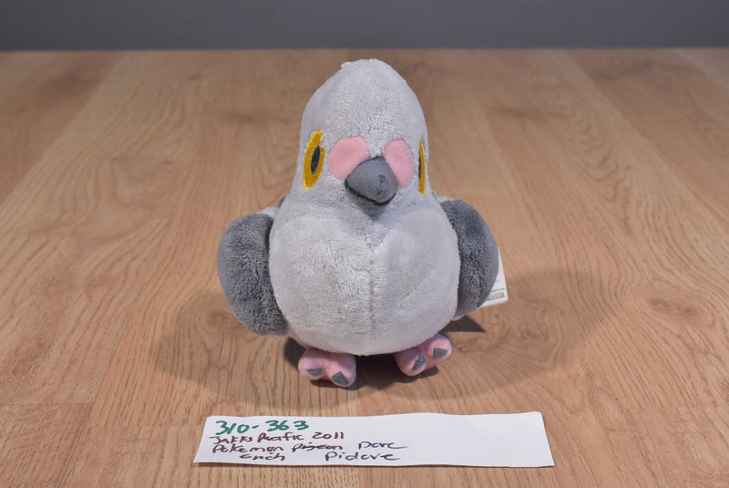 JAKKS Pacific Pokemon Grey Pidove 2011 Beanbag Plush