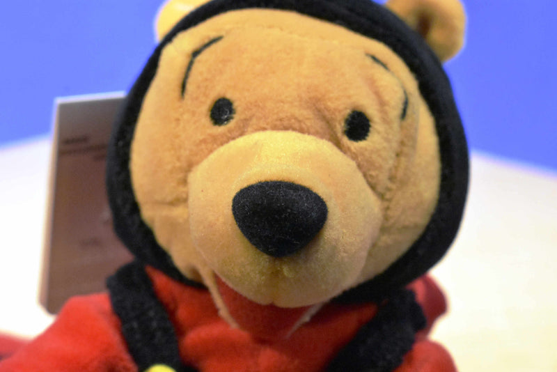 Disney Store Valentines Winnie The Pooh Bumble Bee Beanbag Plush