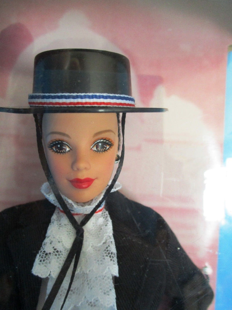Mattel Barbie Collecter Edition Dolls Of the World Chilean 1997 Doll