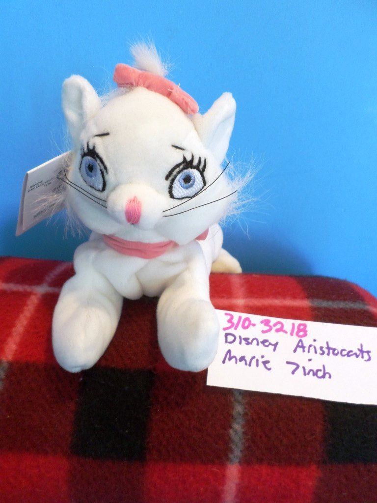 Disney Store Aristocats Marie Beanbag Plush