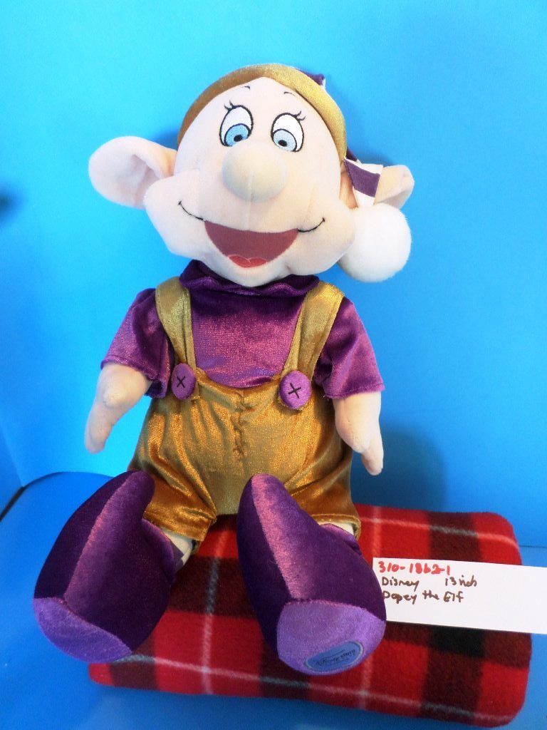 Disney Store Snow White Seven Dwarves Dopey Dwarf Plush